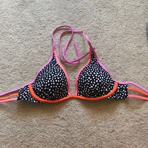 Victoria’s Secret bikini top